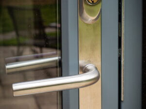 Lacuna Steel Key locking Handle