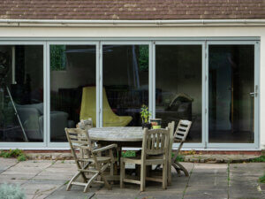 Gris 2150 Lacuna Bifold Door