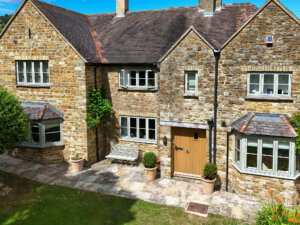 RAL 7032 Aluminium clad timber windows in a cotswold home 06